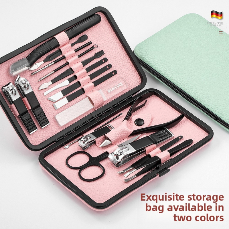18-częściowy zestaw do manicur – Nail Care Kit Mens recenzja i cena