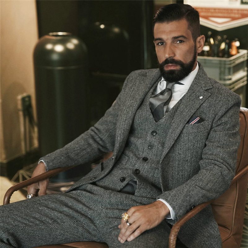 Szary wełniany tweedowy garnit – Men'S Grooming Daily recenzja i cena